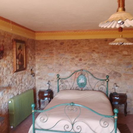 Apartamento L'Ulivoimperfetto Buti Exterior foto